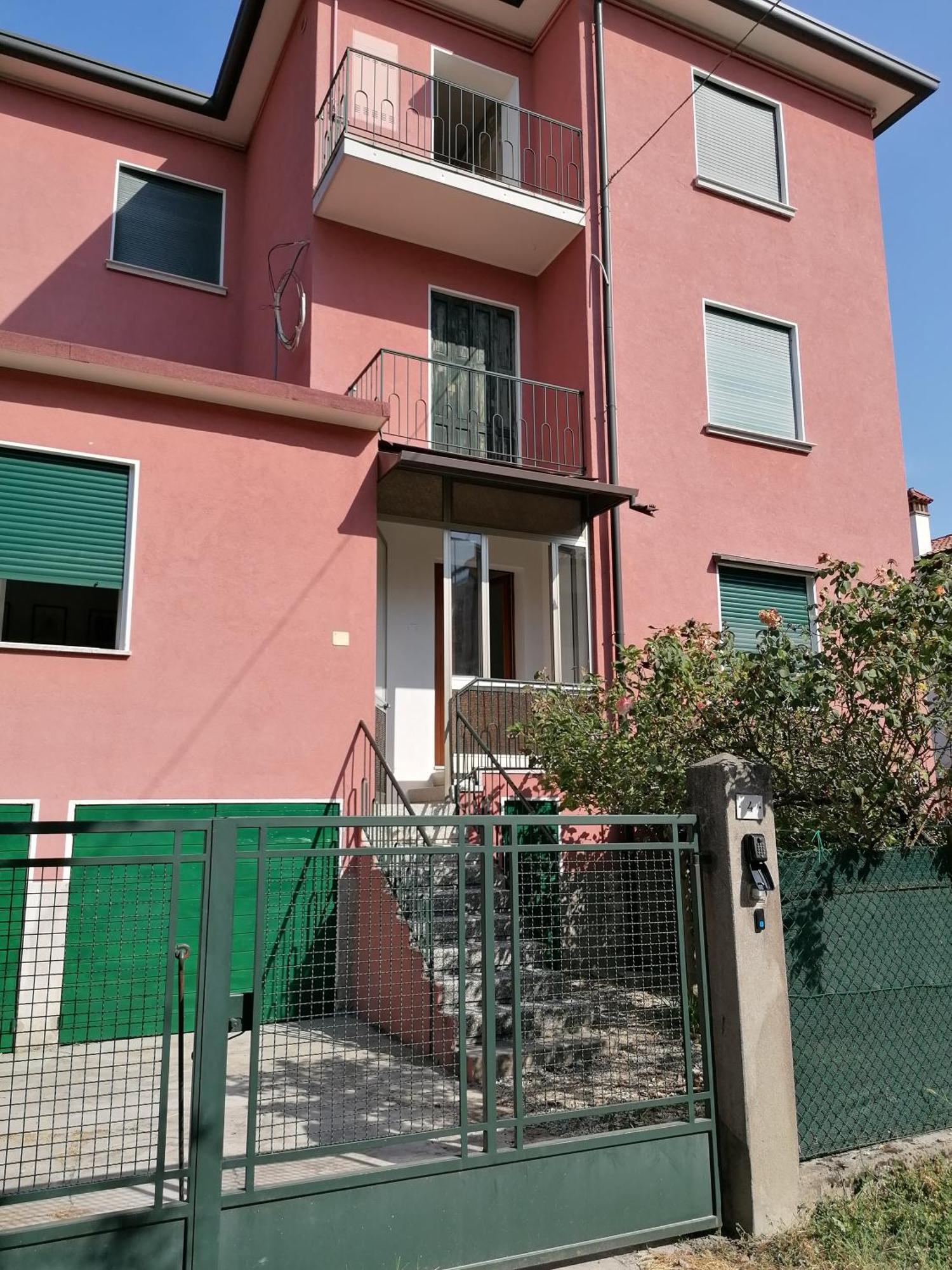 Lungo Sile Apartment Treviso Ngoại thất bức ảnh